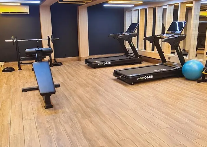 Family With Pool Eden Valley *