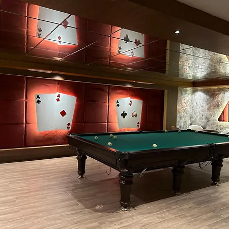 Family With Pool Eden Valley *